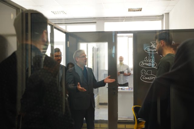 مرکز نوآوری فامینو ۱ - دانشکده مهندسی